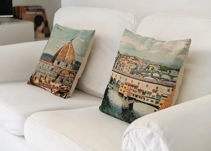 House On The Roof - Florence Dolce Vita